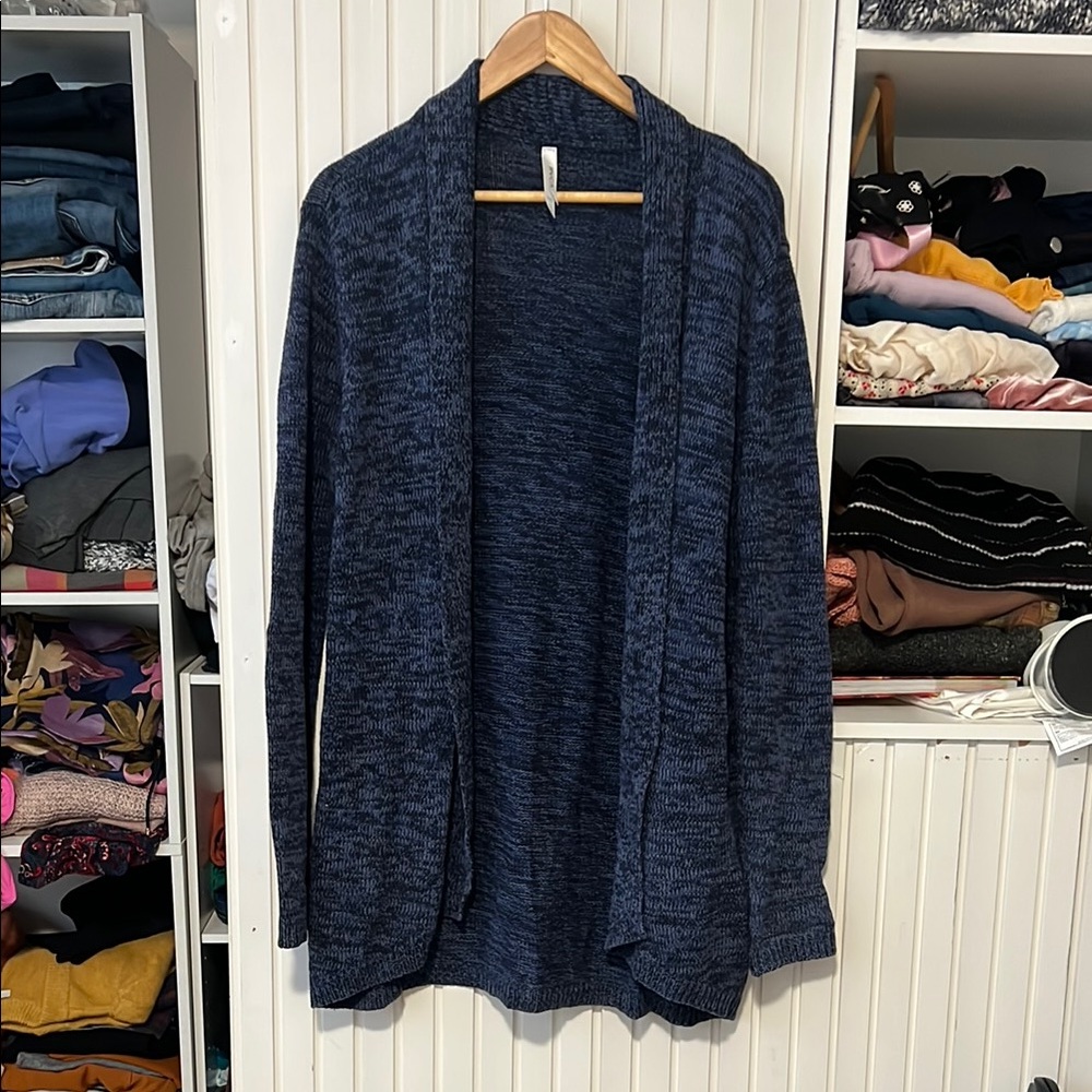 RVCA cardigan - Picture 2 of 7